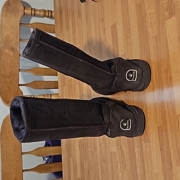 Bearpaw Boots - Picture 5 of 11